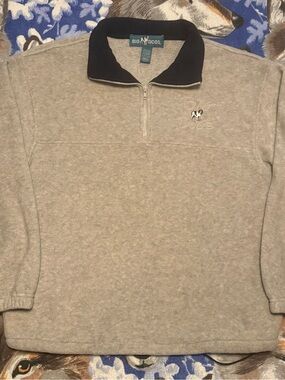 Big Dogs Men’s Light Gray Quarter-Zip Sweater with Black Collar